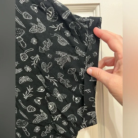 Hot topic button down forestcore crop shirt - Picture 7 of 7